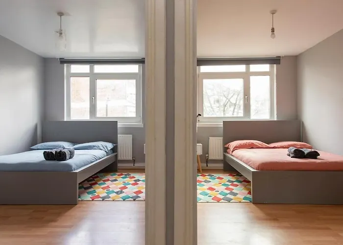 Lovely 2-Bed 20 Mins To Central London